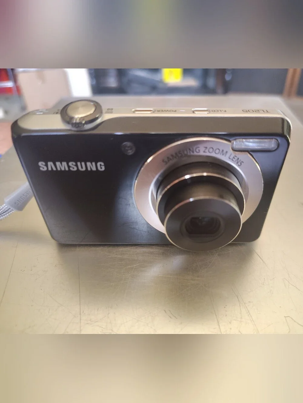 Samsung TL205 12.2 MP Digital Camera Black 1GB SD, Charger, Battery Tested